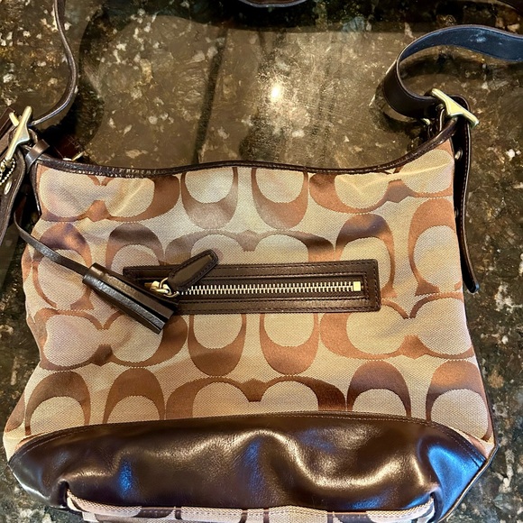 Coach Logo bag - Picture 4 of 6